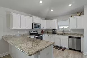 117 Ridgeway Cir, Crestview, FL 32536 - Photo 10