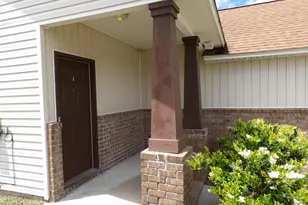 2421 Duncan Ridge Dr, Navarre, FL 32566 - Photo 4