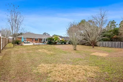 8134 Country Bay Boulevard, Navarre, FL 32566 - Photo 24