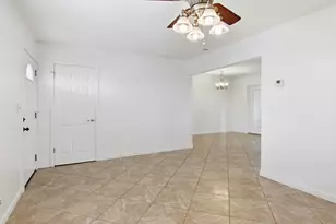105 S Kimbrel Ave, Panama City, FL 32404 - Photo 4