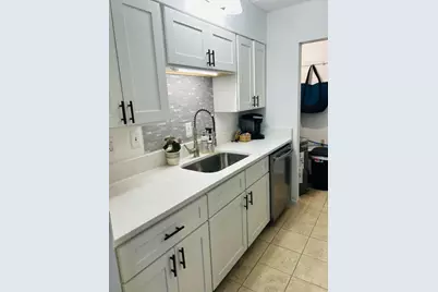 209 W Miracle Strip Parkway #E203, Mary Esther, FL 32569 - Photo 4