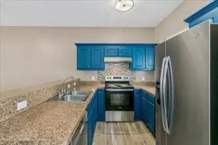 6922 Sea Turtle Cir, Navarre, FL 32566 - Photo 10
