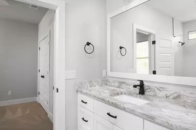 311 N 8th Avenue, Pensacola, FL 32501 - Photo 34