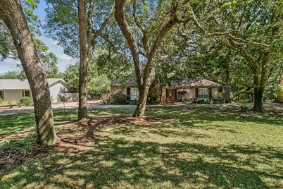 2437 W Bayshore Road, Gulf Breeze, FL 32563 - Photo 56