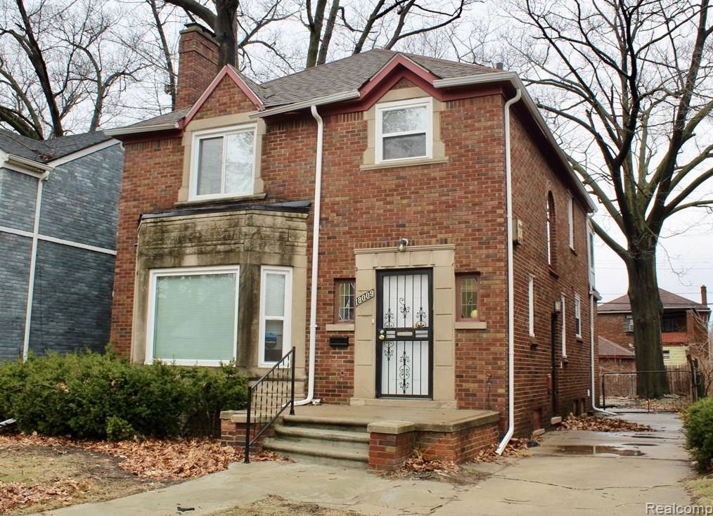 18009 Greenlawn St, Detroit, MI 48221-2540