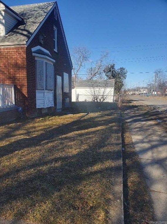 10055 Coyle St, Detroit, MI 48227-2459