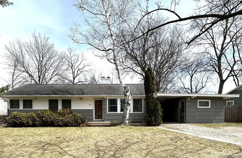 2565 Carmel St, Ann Arbor, MI 48104