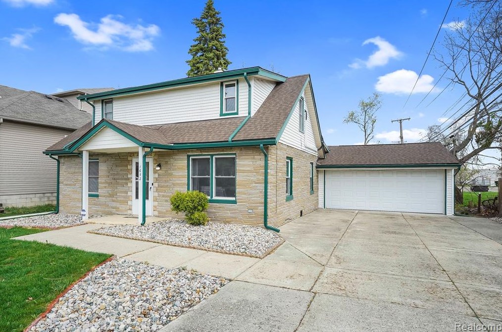1652 Van Courtland Dr, Troy MI  48083-1841 exterior