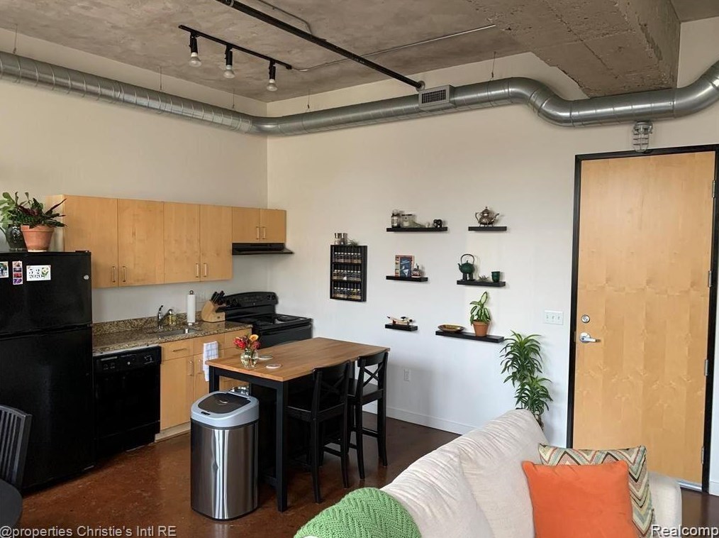 55 W Canfield St #201, Detroit, MI 48201