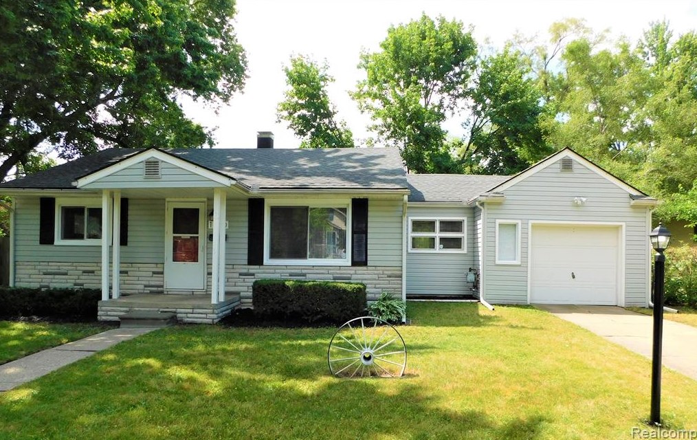 1480 Camden St, Detroit, MI 48220