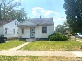 19509 Rutherford St, Detroit, MI 48235-2350