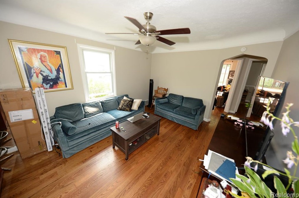 625 N Gainsborough Ave, Royal Oak, MI 48067