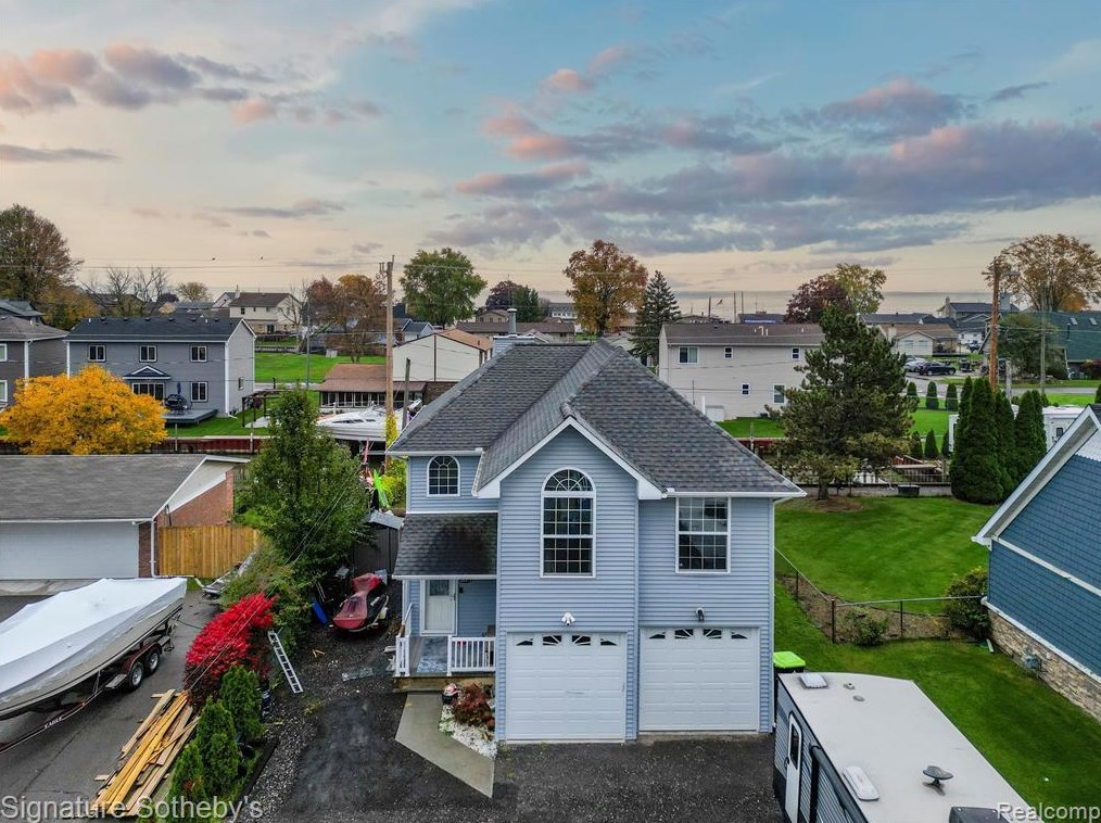 46872 Jefferson Ave, New Baltimore, MI 48047-5188