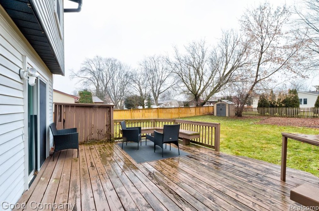 23581 Nilan Dr, Novi MI  48375-3632 exterior