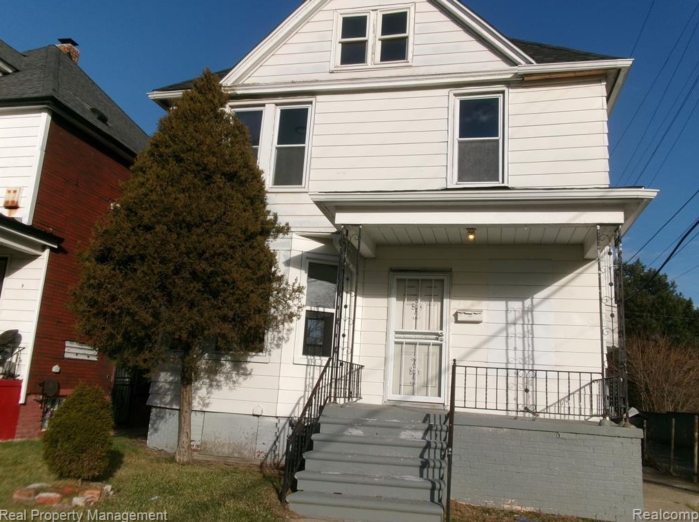 3628 Seminole St, Detroit MI  48214-1124 exterior