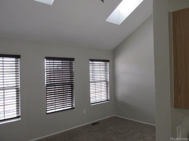 23384 Cornerstone Village Dr, Southfield, MI 48075