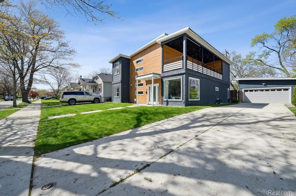 857 Camden St, Detroit, MI 48220