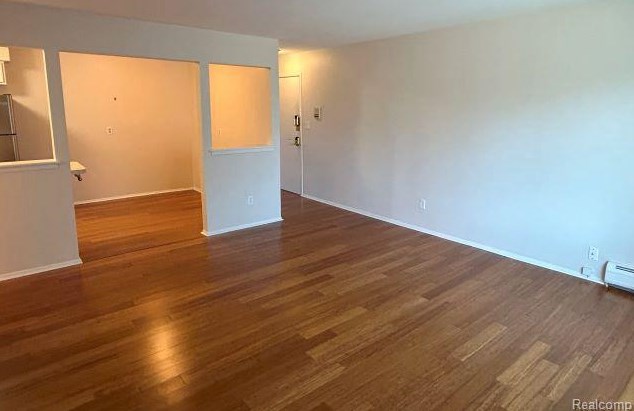 19820 W 12 Mile Rd #20, Southfield, MI 48076