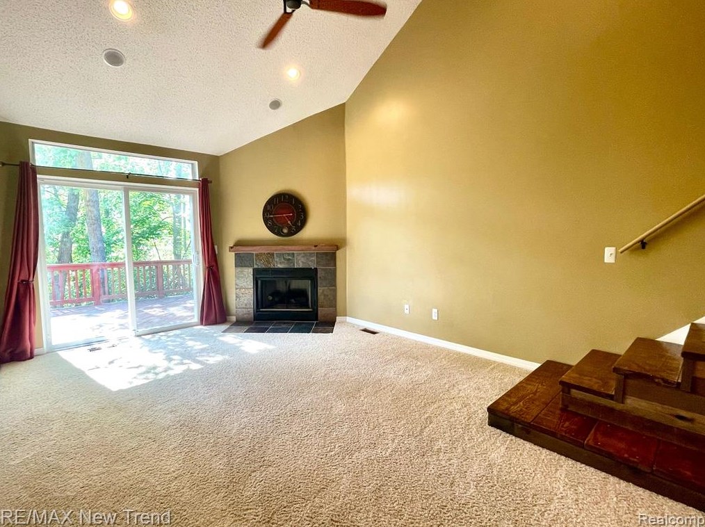 30835 Centennial Dr, Novi, MI 48377