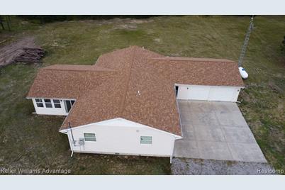 8714 Forest Road - Photo 1