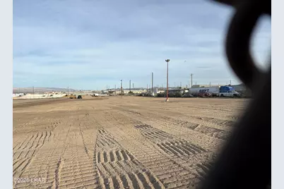 1901 Holly Ave, Lake Havasu City, AZ 86403 - Photo 2