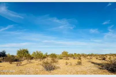 25401 Ave 37 E, Bouse, AZ 85325 - Photo 8