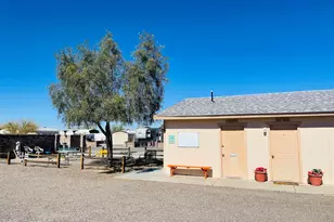 200 N Moon Mountain Ave, Quartzsite, AZ 85346 - Photo 34