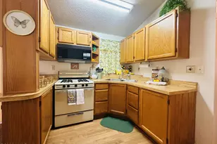 200 N Moon Mountain Ave, Quartzsite, AZ 85346 - Photo 10