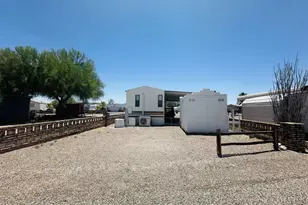 200 N Moon Mountain Ave, Quartzsite, AZ 85346 - Photo 30