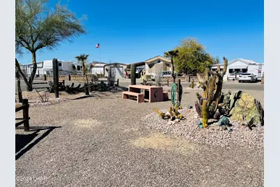 200 N Moon Mountain Ave #44, Quartzsite, AZ 85346 - Photo 40