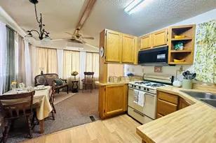 200 N Moon Mountain Ave, Quartzsite, AZ 85346 - Photo 12