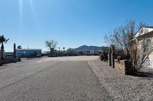 200 N Moon Mountain Ave, Quartzsite, AZ 85346 - Photo 32