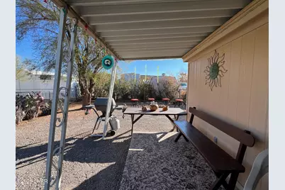 875 S Connor Ln, Quartzsite, AZ 85346 - Photo 20