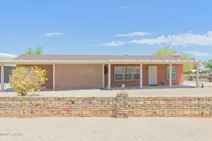 49696 Pearl Ave, Quartzsite, AZ 85346 - Photo 4