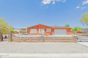 49696 Pearl Ave, Quartzsite, AZ 85346 - Photo 1