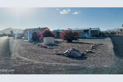 770 W Mountain View Ln D88, Quartzsite, AZ 85346 - Photo 2