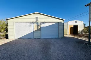 180 Sunrise St, Quartzsite, AZ 85346 - Photo 24