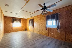 180 Sunrise St, Quartzsite, AZ 85346 - Photo 10