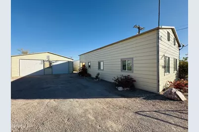 180 Sunrise St, Quartzsite, AZ 85346 - Photo 32