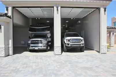 3691 Yazoo Dr, Lake Havasu City, AZ 86404 - Photo 2