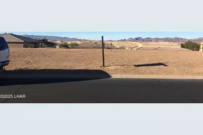 1829 E Tradition Ln, Lake Havasu City, AZ 86404 - Photo 6