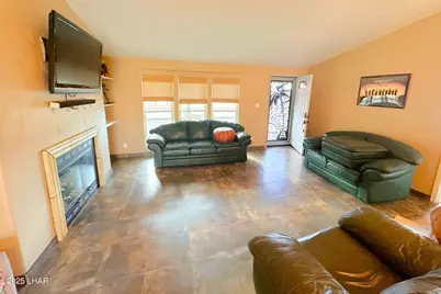 2889 Hillcrest Dr, Parker, AZ 85344 - Photo 10