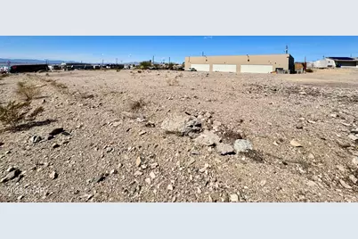 3651 Jamaica Blvd S, Lake Havasu City, AZ 86406 - Photo 6