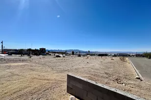 3651 Jamaica Blvd S, Lake Havasu City, AZ 86406 - Photo 8