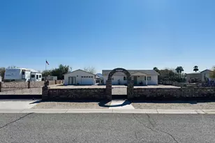 49739 Ruby Ave, Quartzsite, AZ 85346 - Photo 2