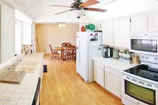 2200 Clarke Dr, Lake Havasu City, AZ 86403 - Photo 6