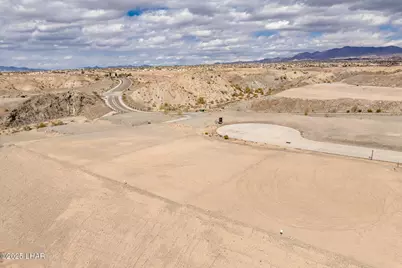 2404 River Rock Ct, Lake Havasu City, AZ 86406 - Photo 12