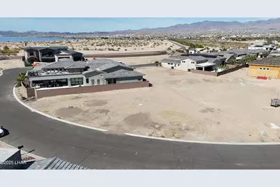 849 Isola Bella, Lake Havasu City, AZ 86403 - Photo 2