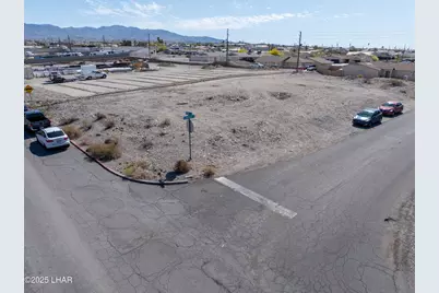 2050 N Kiowa Blvd, Lake Havasu City, AZ 86403 - Photo 1