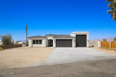 2285 Pennant Ln, Lake Havasu City, AZ 86403 - Photo 1